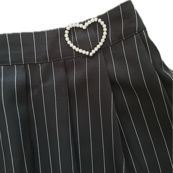 Mid waist pleaded mini skirt from Cider - Picture 2 of 5